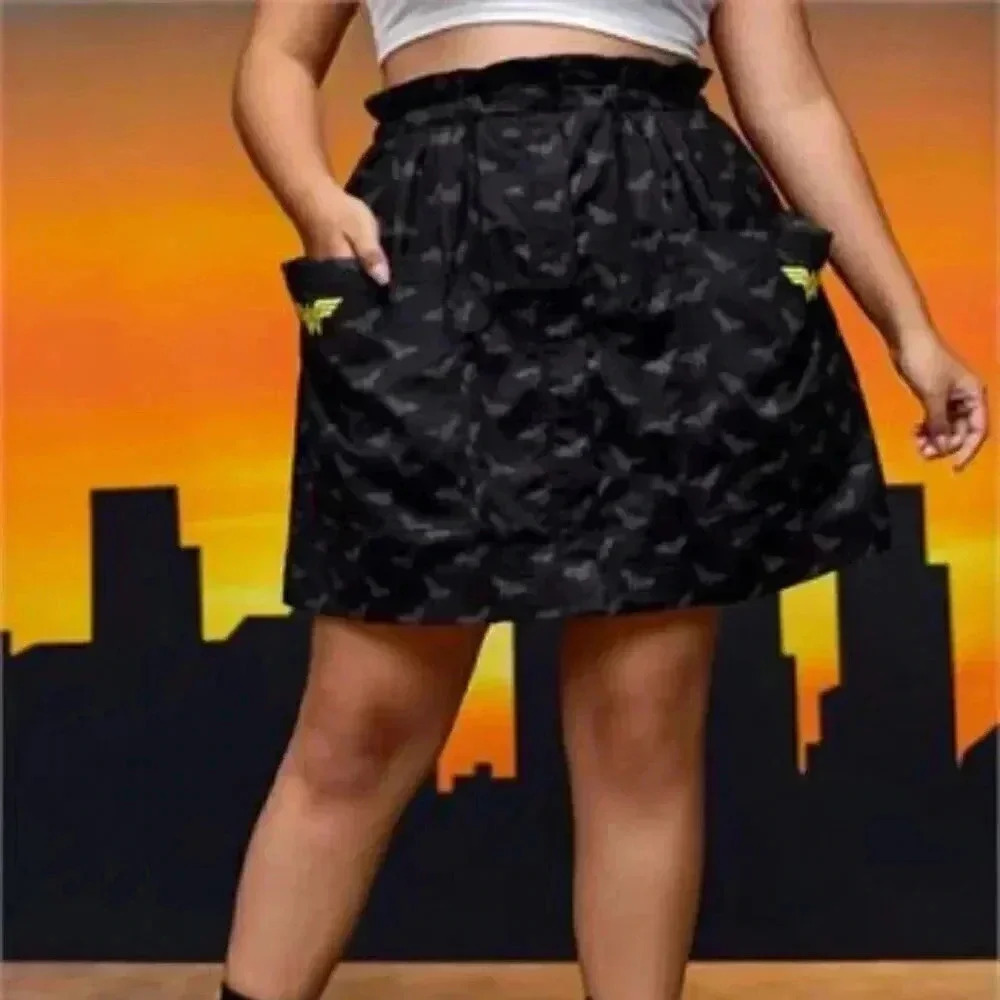 NNT WONDER WOMAN X SHEIN  Plus Allover Print Drawstring Patch Pocket Skirt 1X-4X